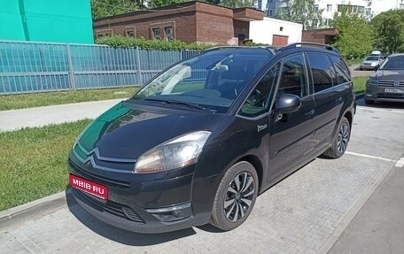 Citroen C4 Picasso II рестайлинг, 2007 год, 630 000 рублей, 1 фотография