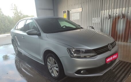 Volkswagen Jetta VI, 2013 год, 1 200 000 рублей, 1 фотография