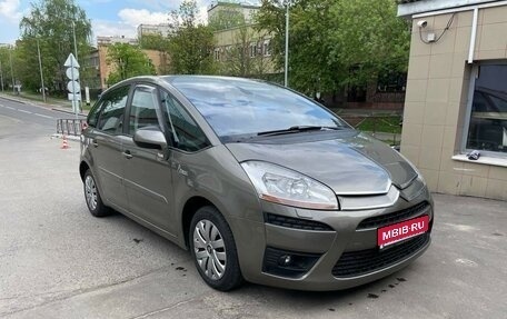 Citroen C4 Picasso II рестайлинг, 2010 год, 630 000 рублей, 1 фотография