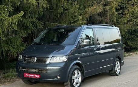 Volkswagen Multivan T5, 2007 год, 1 910 000 рублей, 1 фотография