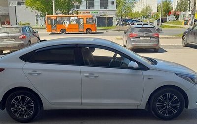 Hyundai Solaris II рестайлинг, 2018 год, 1 750 000 рублей, 1 фотография