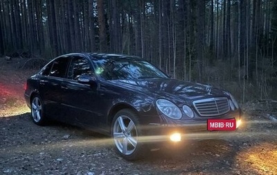 Mercedes-Benz E-Класс, 2003 год, 950 000 рублей, 1 фотография