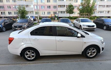 Chevrolet Aveo III, 2014 год, 715 000 рублей, 3 фотография