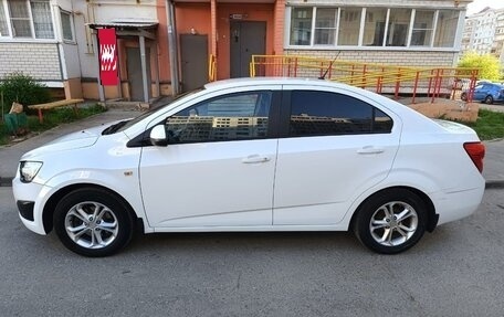 Chevrolet Aveo III, 2014 год, 715 000 рублей, 2 фотография