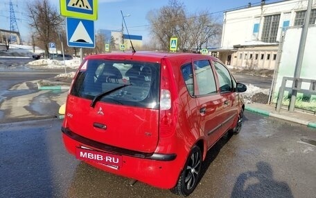 Mitsubishi Colt VI рестайлинг, 2004 год, 317 000 рублей, 2 фотография