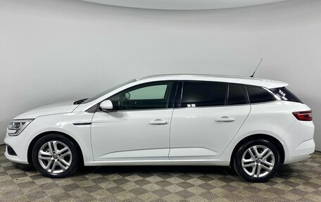 Renault Megane IV, 2018 год, 1 560 000 рублей, 2 фотография