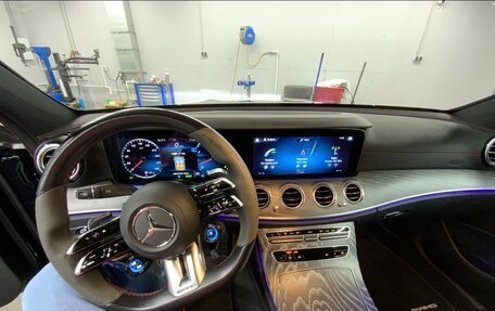 Mercedes-Benz E-Класс AMG, 2021 год, 9 700 000 рублей, 3 фотография