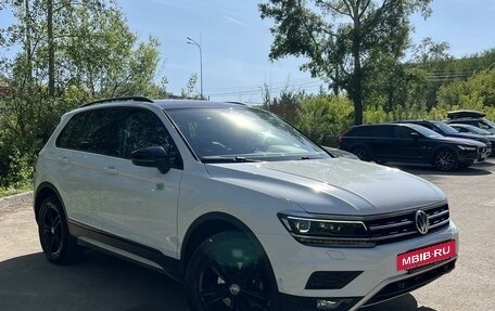 Volkswagen Tiguan II, 2018 год, 3 050 000 рублей, 4 фотография