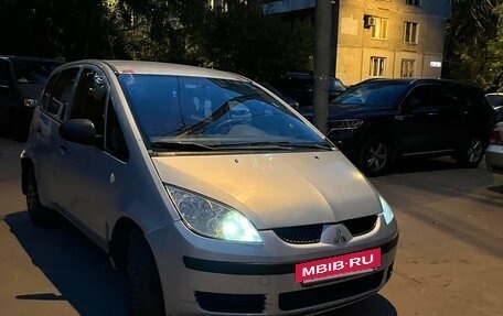 Mitsubishi Colt VI рестайлинг, 2007 год, 265 000 рублей, 2 фотография