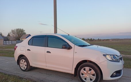 Renault Logan II, 2014 год, 899 000 рублей, 5 фотография