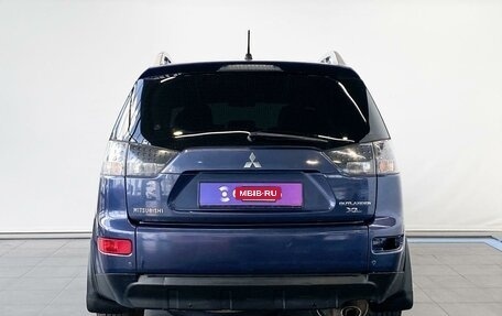 Mitsubishi Outlander III рестайлинг 3, 2007 год, 6 фотография