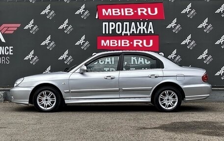 Hyundai Sonata IV рестайлинг, 2005 год, 500 000 рублей, 4 фотография