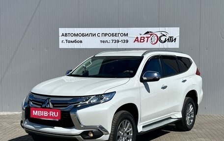Mitsubishi Pajero Sport III рестайлинг, 2020 год, 4 795 000 рублей, 3 фотография