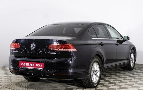 Volkswagen Passat B8 рестайлинг, 2015 год, 1 749 789 рублей, 5 фотография