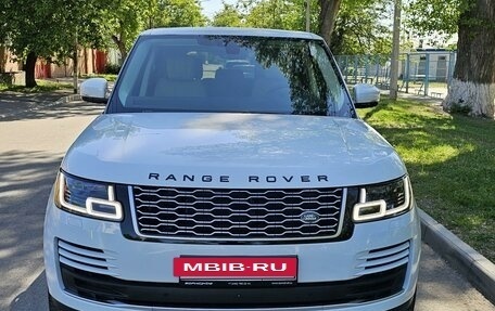 Land Rover Range Rover IV рестайлинг, 2018 год, 6 750 000 рублей, 2 фотография