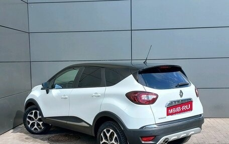 Renault Kaptur I рестайлинг, 2016 год, 1 319 000 рублей, 3 фотография