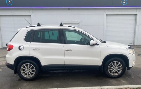 Volkswagen Tiguan I, 2010 год, 880 000 рублей, 4 фотография