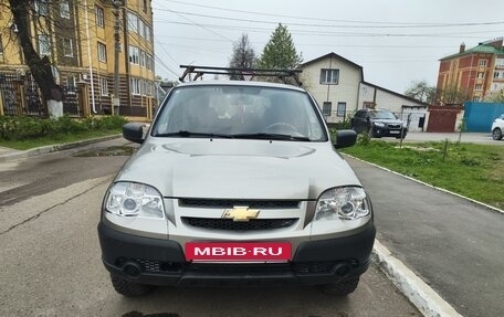 Chevrolet Niva I рестайлинг, 2013 год, 650 000 рублей, 2 фотография