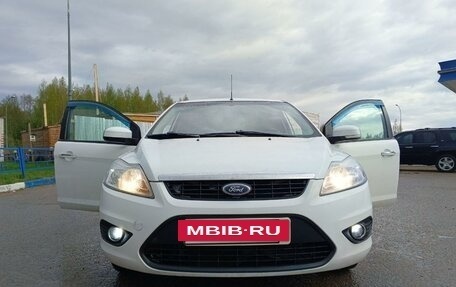 Ford Focus II рестайлинг, 2010 год, 550 000 рублей, 2 фотография