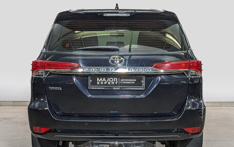 Toyota Fortuner II, 2019 год, 3 450 000 рублей, 6 фотография