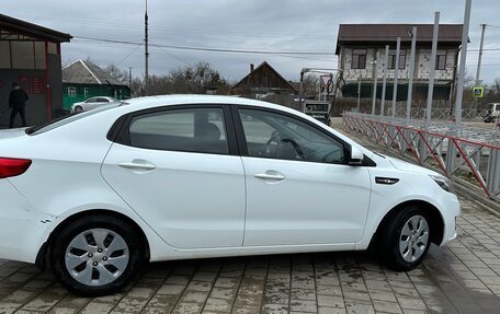 KIA Rio III рестайлинг, 2014 год, 1 100 000 рублей, 3 фотография