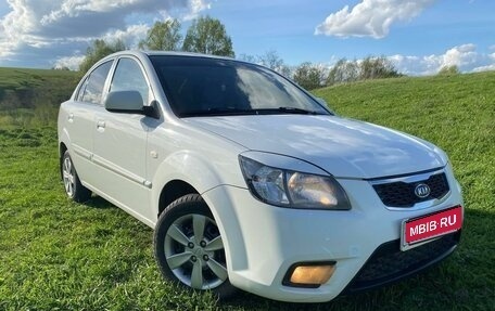 KIA Rio II, 2009 год, 650 000 рублей, 4 фотография