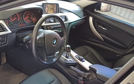 BMW 3 серия, 2015 год, 3 050 000 рублей, 4 фотография