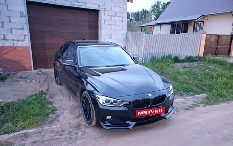 BMW 3 серия, 2015 год, 3 050 000 рублей, 3 фотография