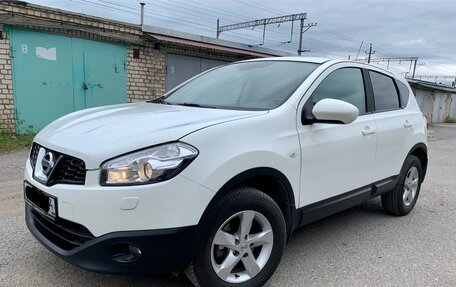 Nissan Qashqai, 2012 год, 1 420 000 рублей, 2 фотография