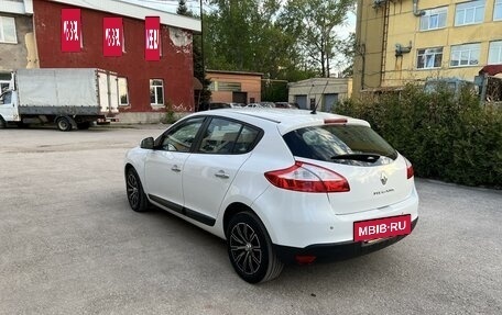 Renault Megane III, 2013 год, 990 000 рублей, 5 фотография