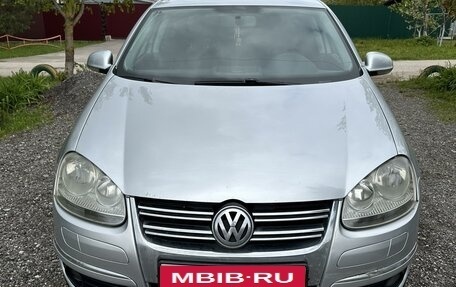 Volkswagen Jetta VI, 2008 год, 640 000 рублей, 3 фотография