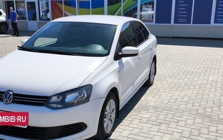 Volkswagen Polo VI (EU Market), 2011 год, 900 000 рублей, 5 фотография