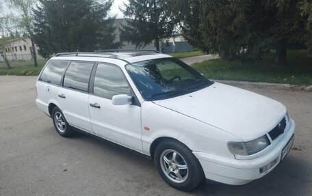 Volkswagen Passat B4, 1995 год, 215 000 рублей, 4 фотография