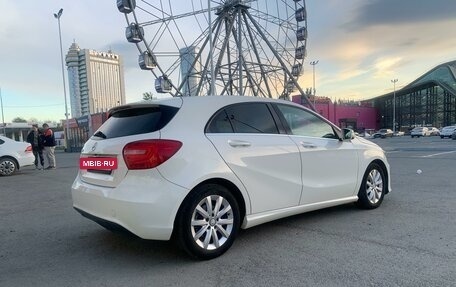 Mercedes-Benz A-Класс, 2014 год, 1 590 000 рублей, 3 фотография