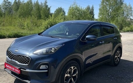 KIA Sportage IV рестайлинг, 2020 год, 2 500 000 рублей, 2 фотография