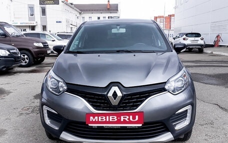 Renault Kaptur I рестайлинг, 2019 год, 1 740 000 рублей, 2 фотография