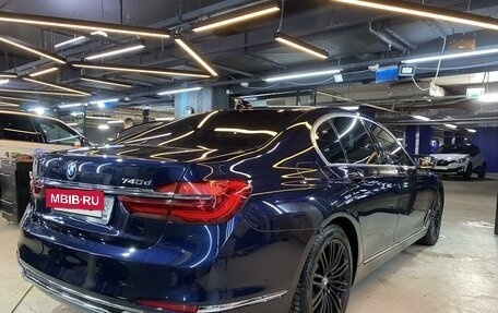 BMW 7 серия, 2016 год, 3 390 000 рублей, 3 фотография