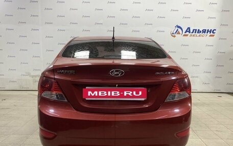 Hyundai Solaris II рестайлинг, 2013 год, 820 000 рублей, 4 фотография