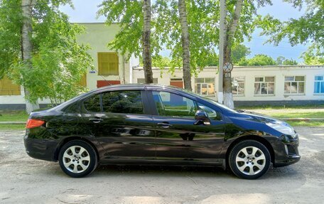 Peugeot 408 I рестайлинг, 2013 год, 690 000 рублей, 3 фотография