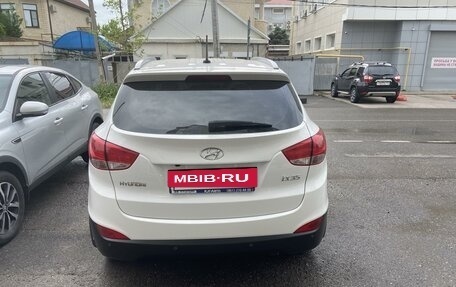 Hyundai ix35 I рестайлинг, 2013 год, 1 460 000 рублей, 2 фотография