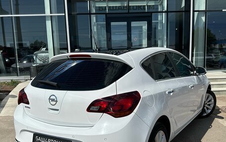 Opel Astra J, 2013 год, 790 000 рублей, 6 фотография