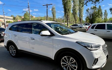 Hyundai Santa Fe III рестайлинг, 2018 год, 3 350 000 рублей, 3 фотография