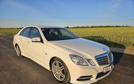 Mercedes-Benz E-Класс, 2012 год, 2 050 000 рублей, 7 фотография