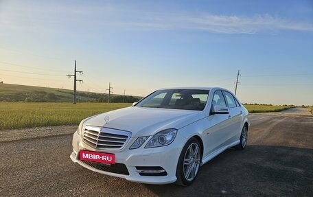 Mercedes-Benz E-Класс, 2012 год, 2 050 000 рублей, 6 фотография