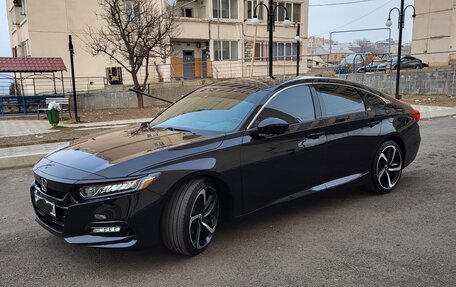 Honda Accord IX рестайлинг, 2019 год, 2 200 000 рублей, 4 фотография