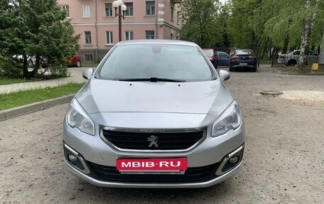 Peugeot 408 I рестайлинг, 2017 год, 690 000 рублей, 4 фотография