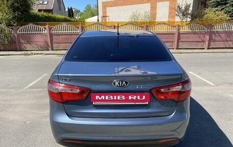 KIA Rio III рестайлинг, 2013 год, 990 000 рублей, 4 фотография