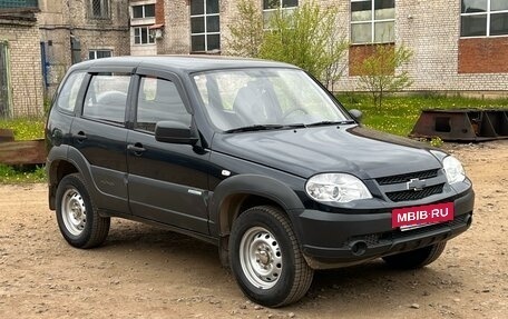 Chevrolet Niva I рестайлинг, 2012 год, 620 000 рублей, 3 фотография