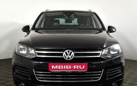 Volkswagen Touareg III, 2012 год, 1 850 000 рублей, 2 фотография