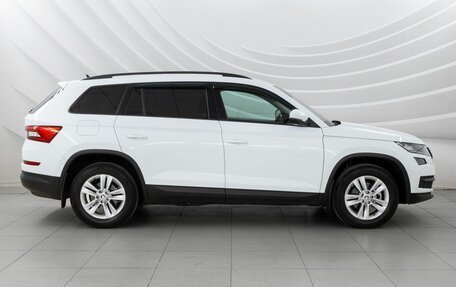 Skoda Kodiaq I, 2017 год, 2 772 000 рублей, 8 фотография